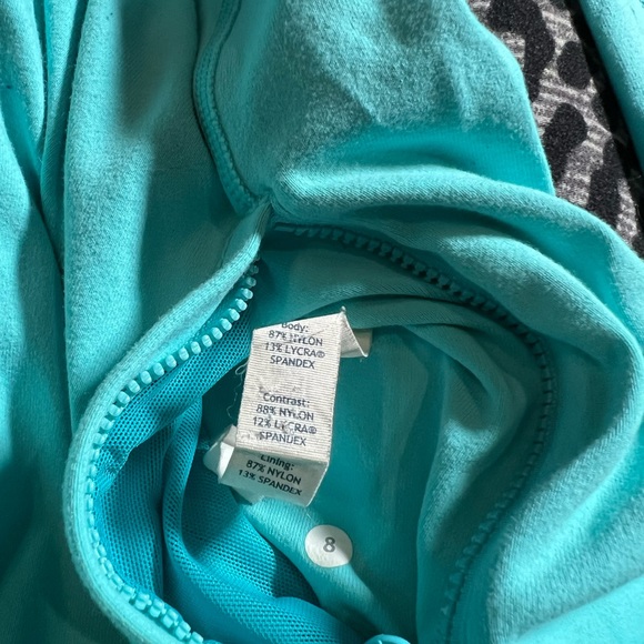 Lululemon Full zip Women Athletic Sweater with Thumb Holes- 8 - Picture 13 of 13